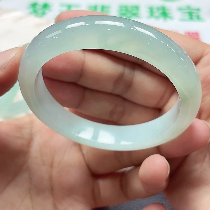 翡翠未镶嵌手镯天然缅甸A货翡翠