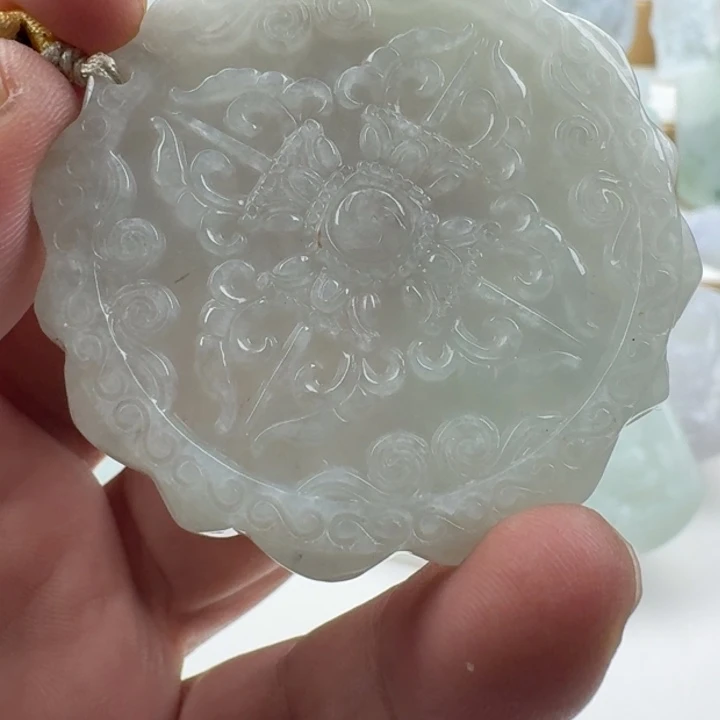 翡翠未镶嵌颈饰天然缅甸A货翡翠