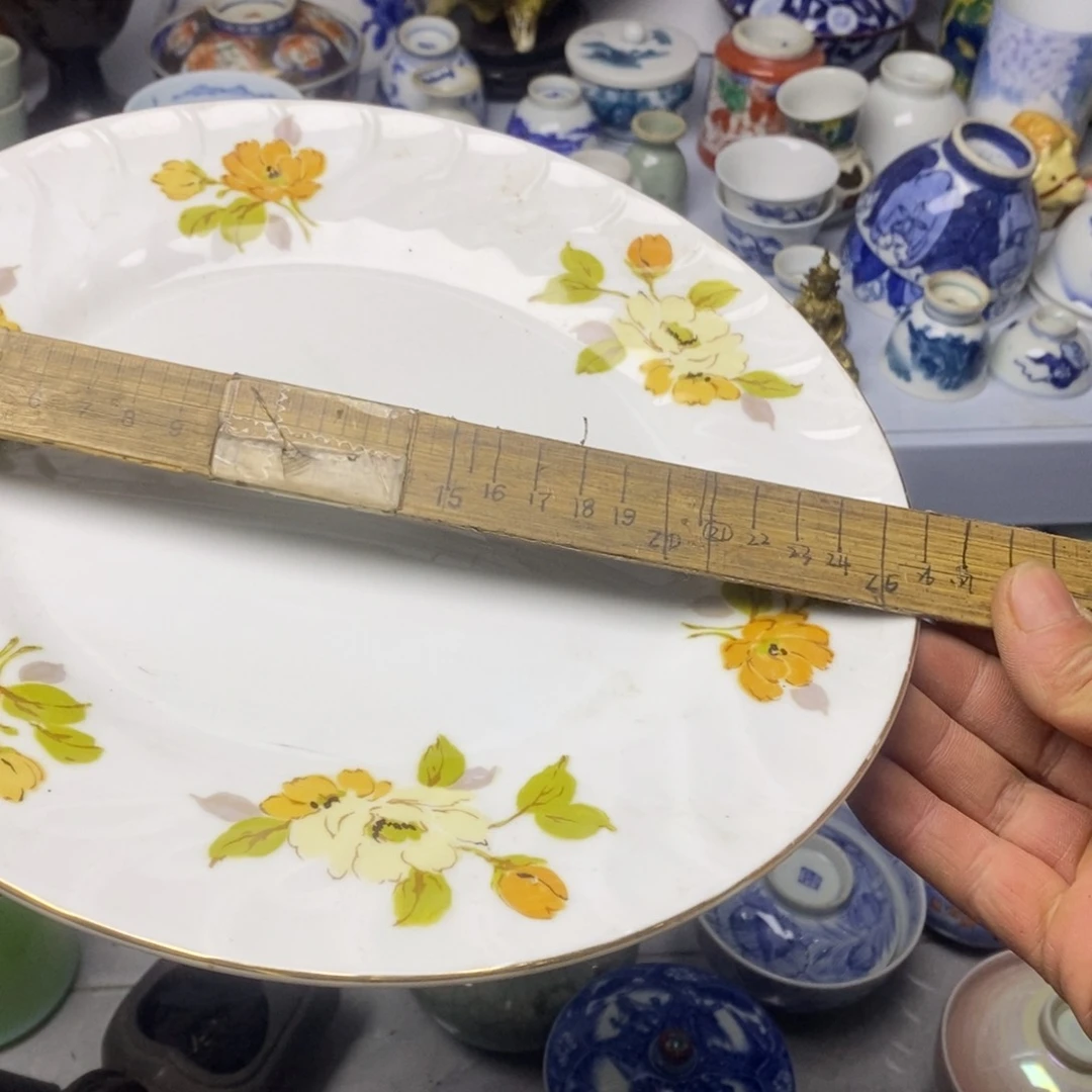 瓷片你要吃就去拿去咯