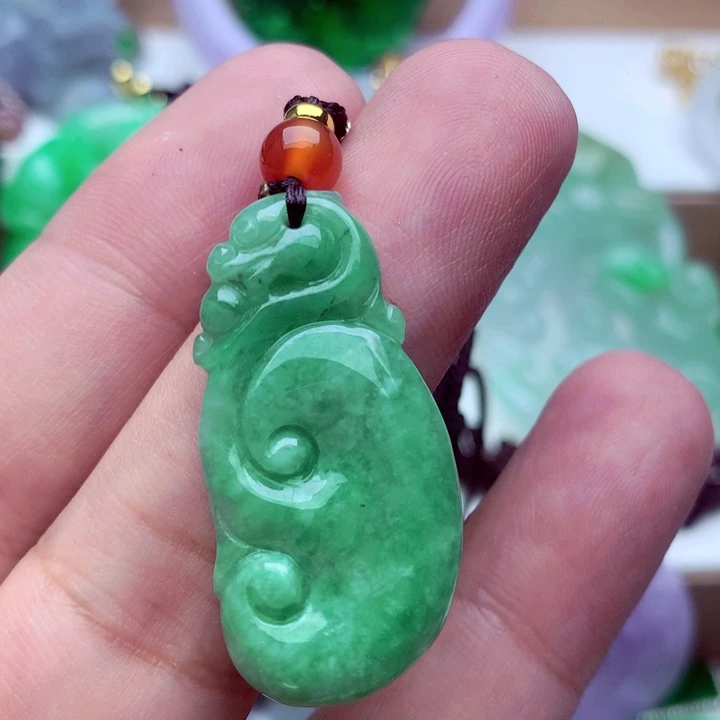 毛衣链未镶嵌翡翠