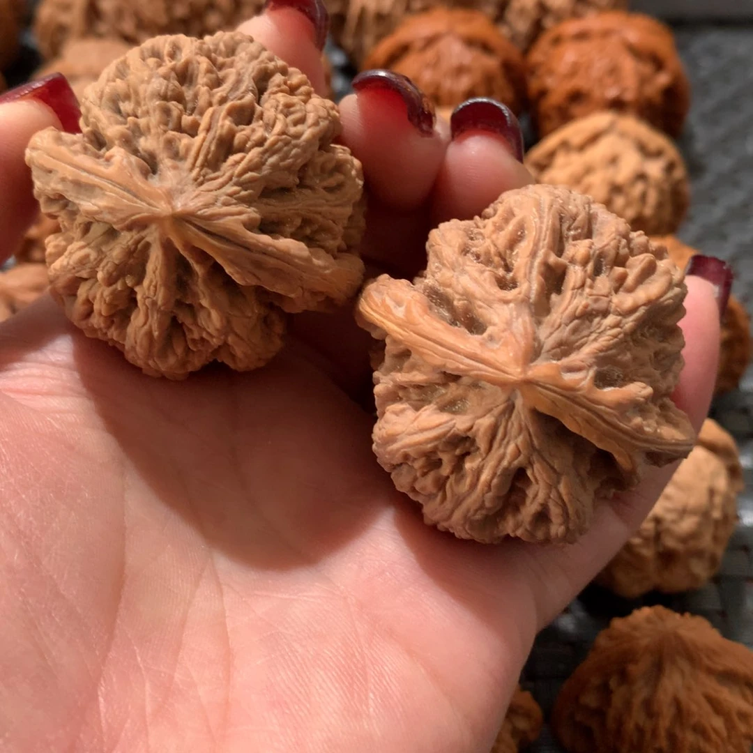 文玩核桃吊坠反油练手