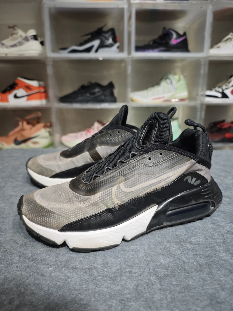 42码Nike Air Max 复古 低帮 休闲跑步鞋