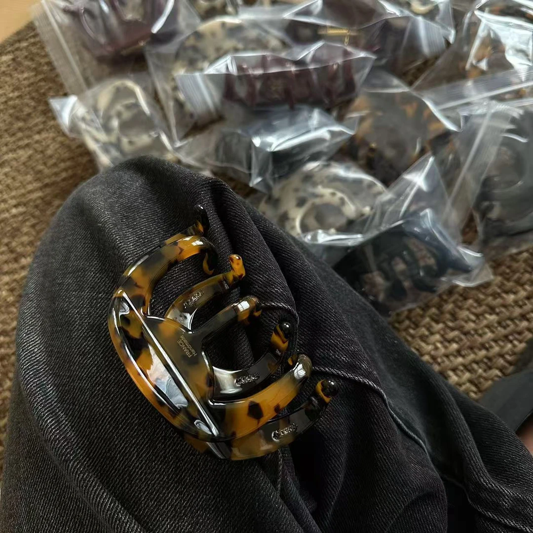 25新款发夹加厚醋酸法式小号抓夹高级感章鱼盘发抓夹鲨鱼夹发饰