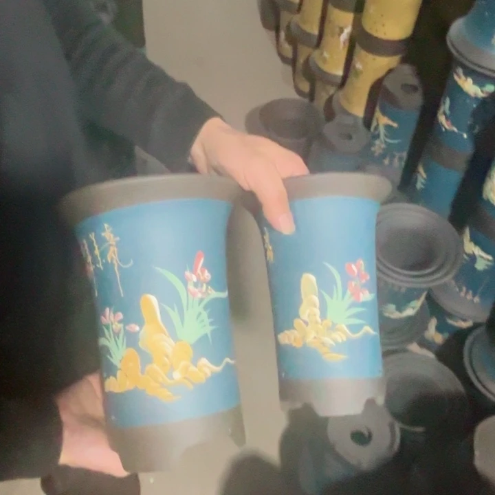 紫砂花盆泥绘兰花