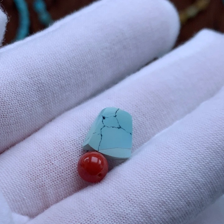 南红玛瑙未镶嵌珠宝奇石