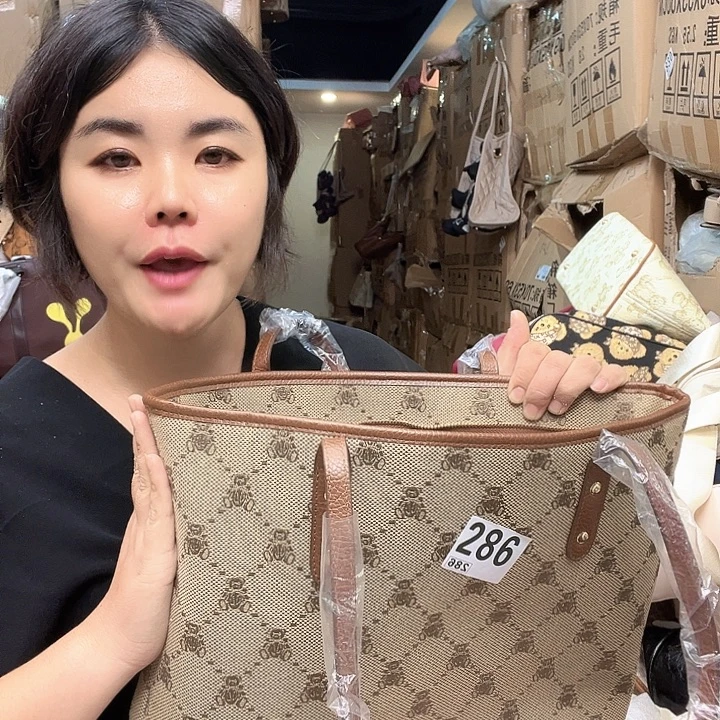 PVC包包包包包包包包吧