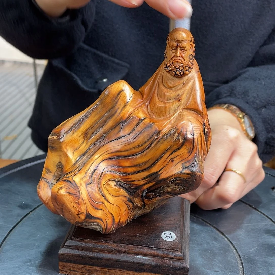 柏木（崖柏）随型艺术根雕