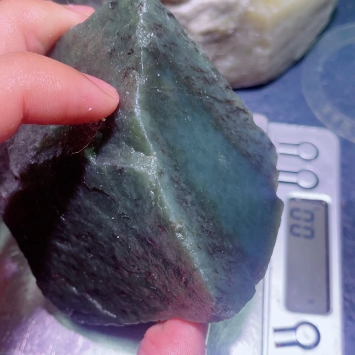 和田玉（糖玉）未镶嵌珠宝半成品