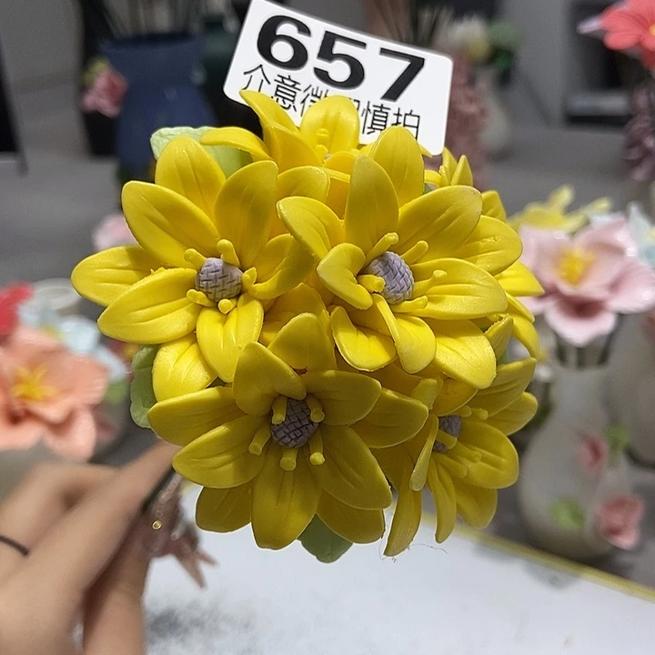 陶瓷纯手工捏花设计