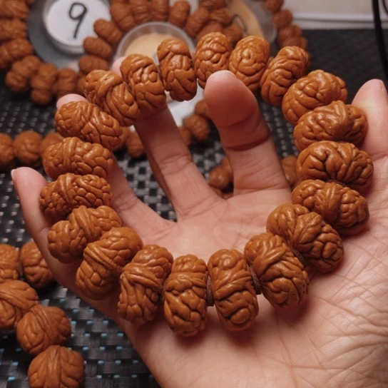 桃核手串龙纹桃核