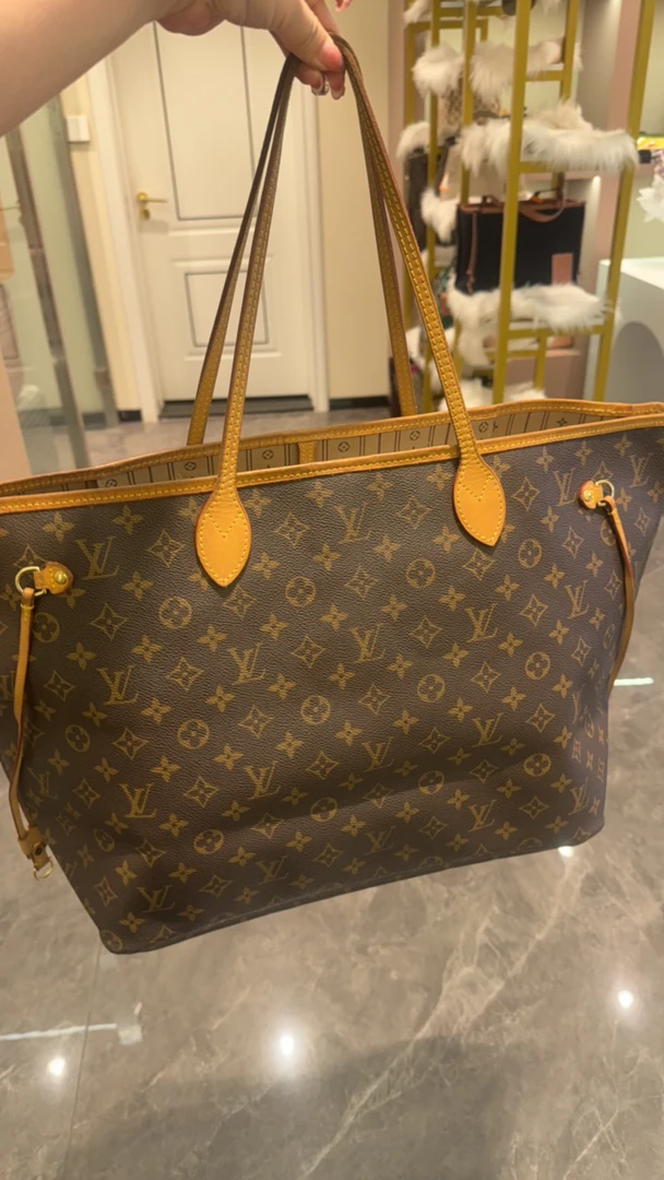 95新 LouisVuitton/路易威登 经典老花nf大号5438