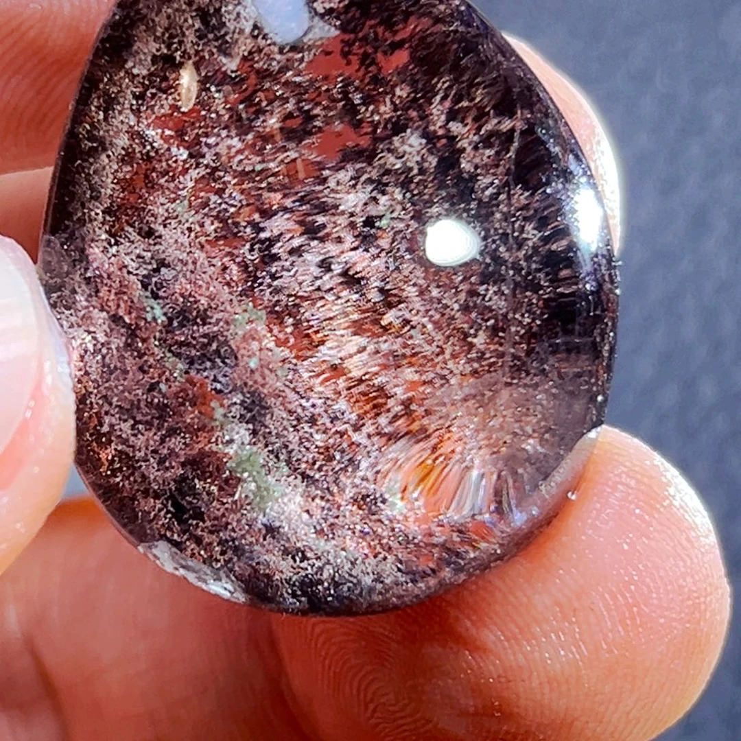 小***希未镶嵌吊坠(不含链)水晶39