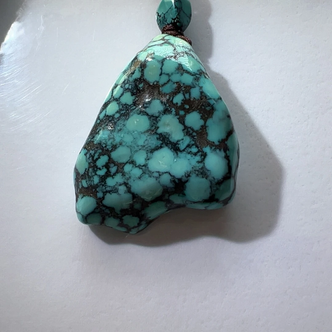 绿松石未镶嵌挂件