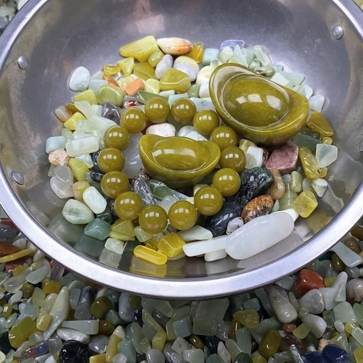 蛇纹石玉未镶嵌鱼缸石