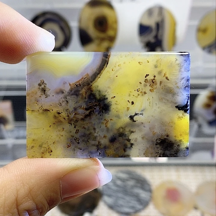 未镶嵌颈饰玛瑙/玉髓