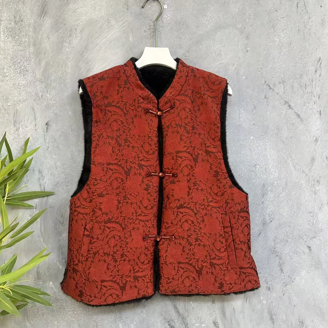 M317曼裳格2025冬季新款   双面穿刺绣毛毛马甲