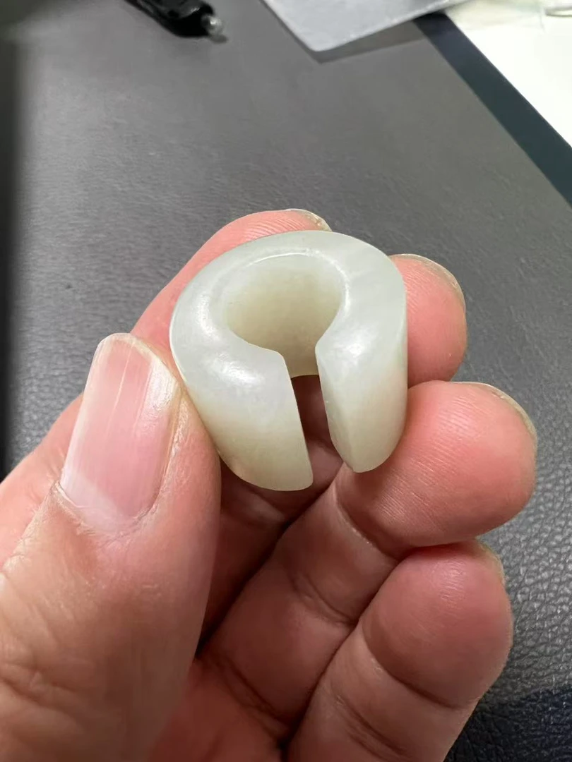 和田玉玉玦吊坠挂坠可做挂饰