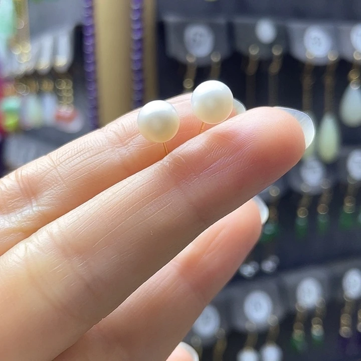 18K金镶嵌耳饰淡水珍珠