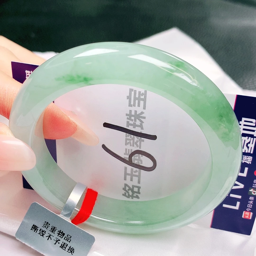 翡翠未镶嵌手镯缅甸天然a货翡翠手镯