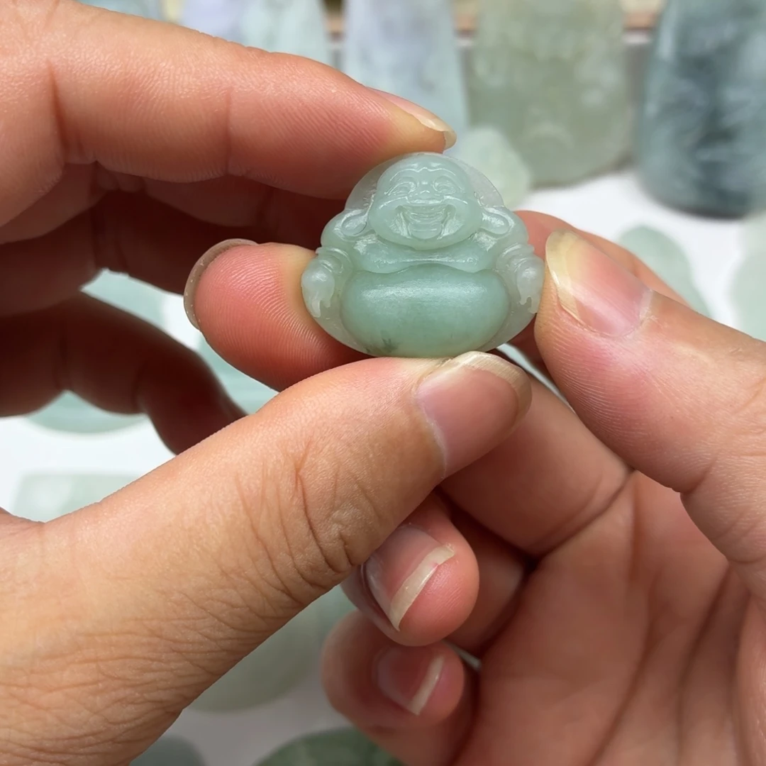 未镶嵌定制翡翠佛公