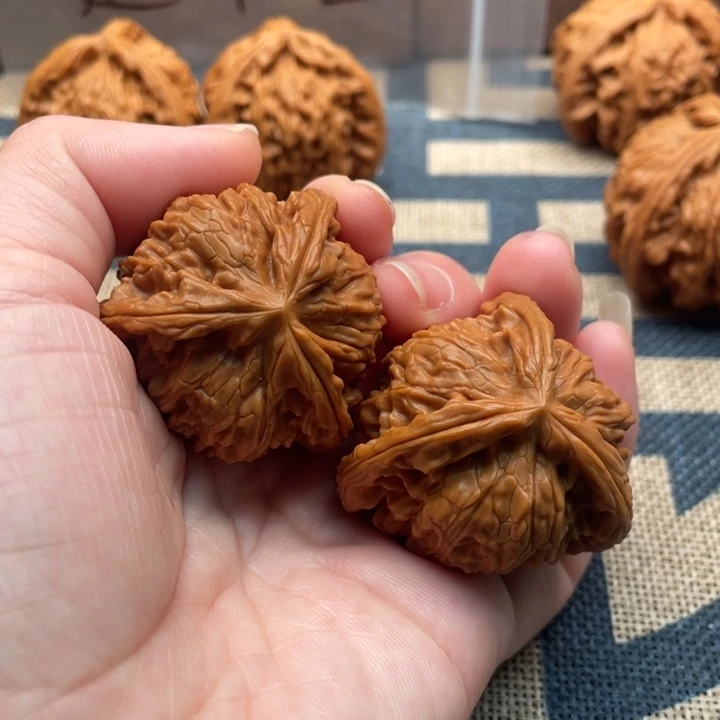 愿***好核桃白狮子39核桃