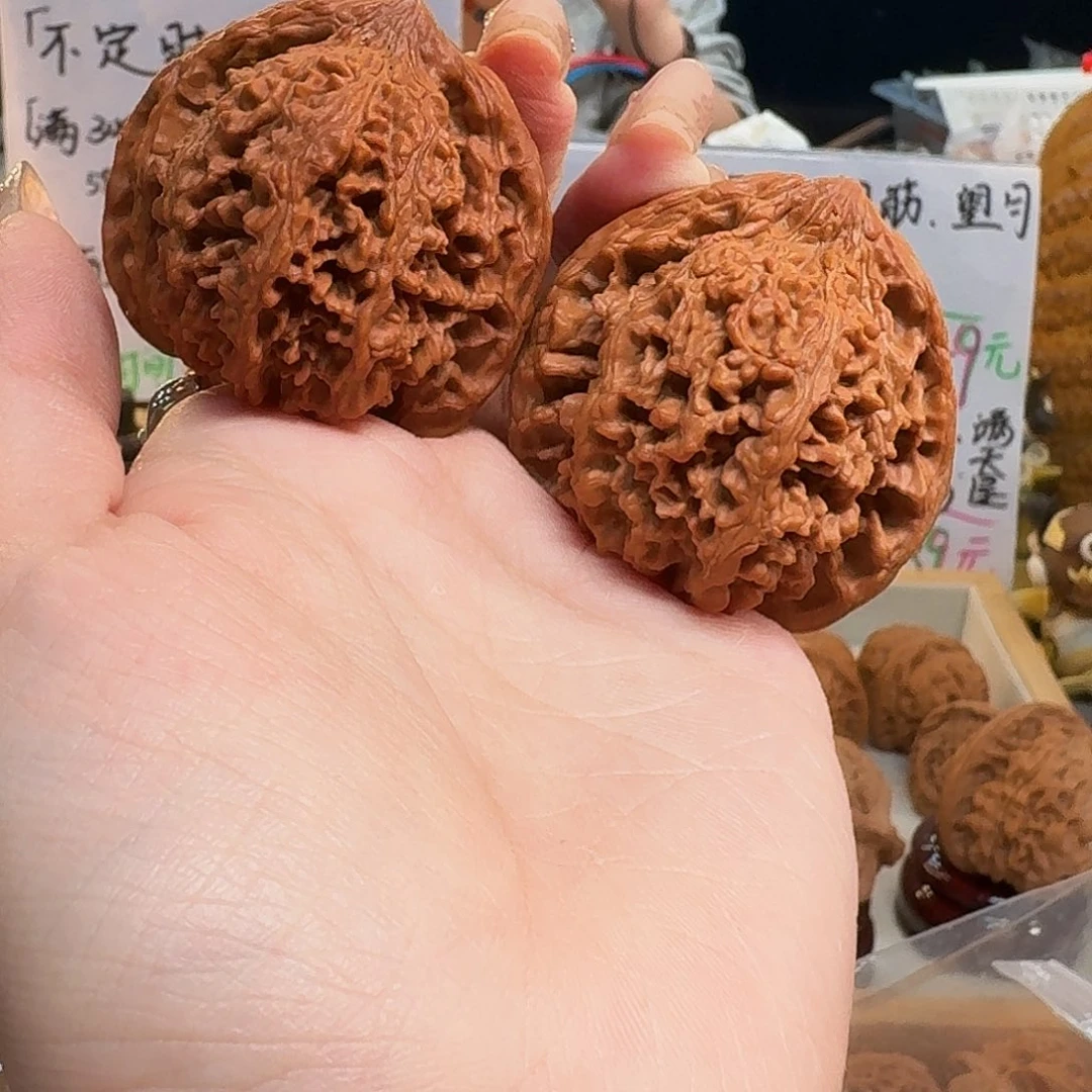 吊坠桃核满天星44尺