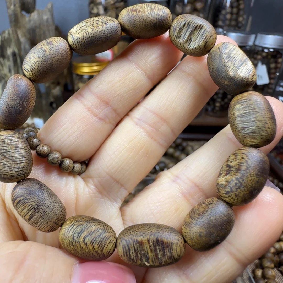 沉香碎屑沉香10瘤疤珠