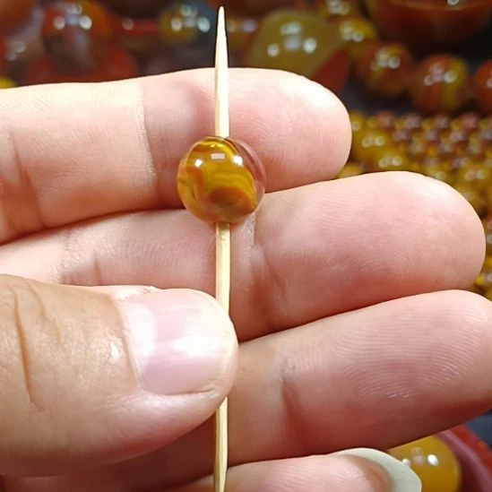 宝***爷玛瑙/玉髓未镶嵌颈饰