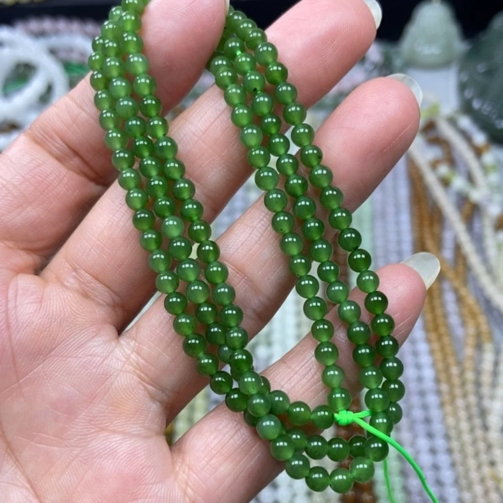 和田玉未镶嵌颈饰4