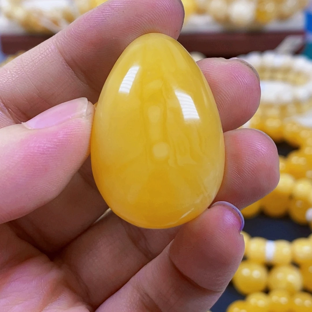 未镶嵌琥珀裸石焦皮吊坠