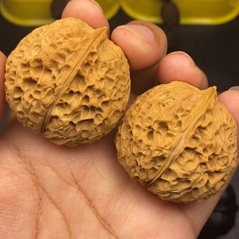 文玩核桃把件42尺寿桃