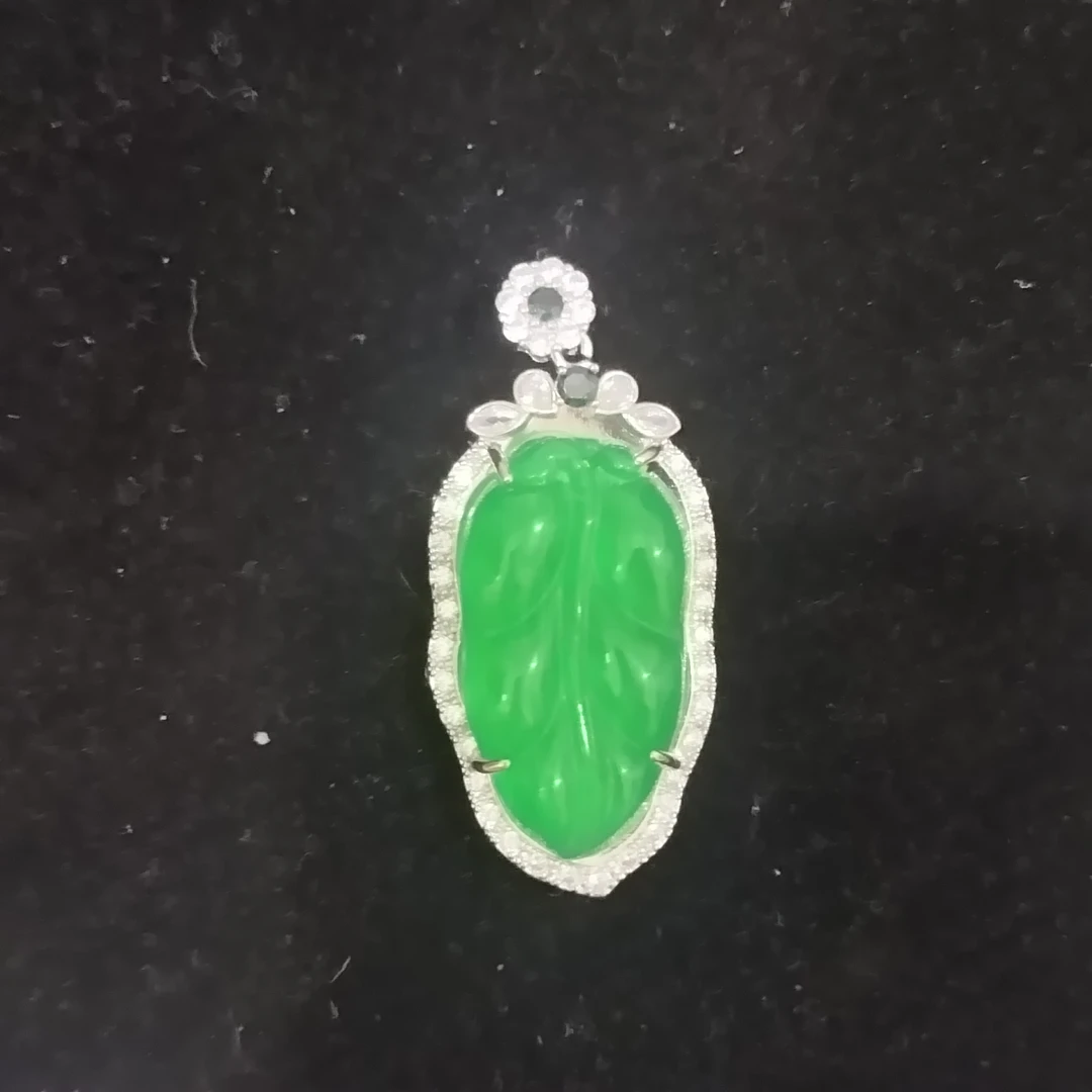 福翠园k573吊坠约高40宽22厚2多样性发货