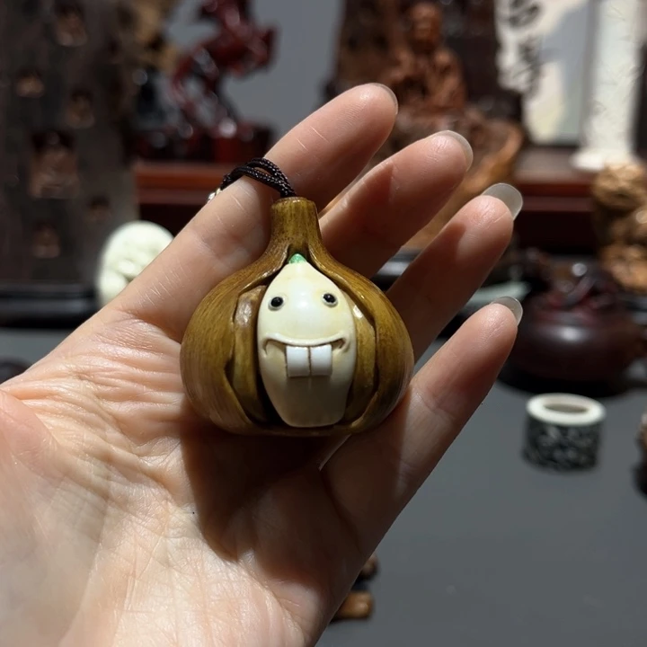香榧木영***仔鹿角工艺品摆件