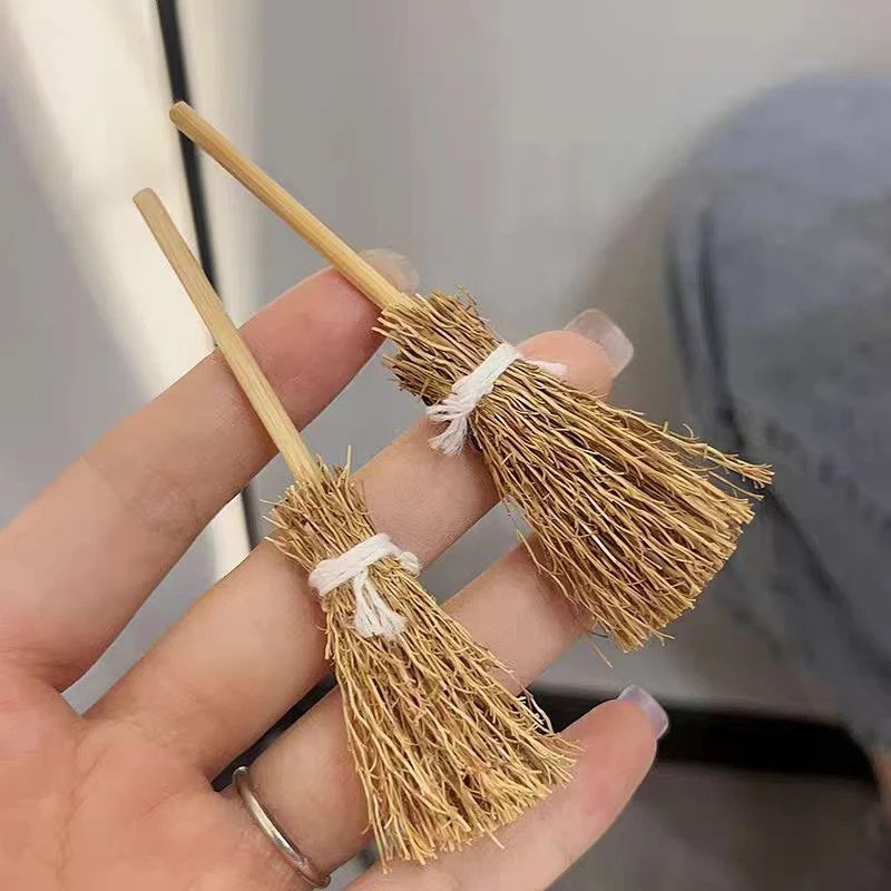 网红可爱搞笑稀奇古怪个性趣味搞怪仿真扫帚边夹卡子1519+1519