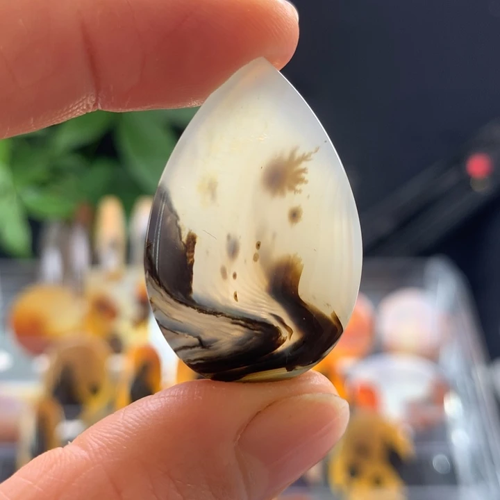 玛瑙/玉髓颈饰未镶嵌97