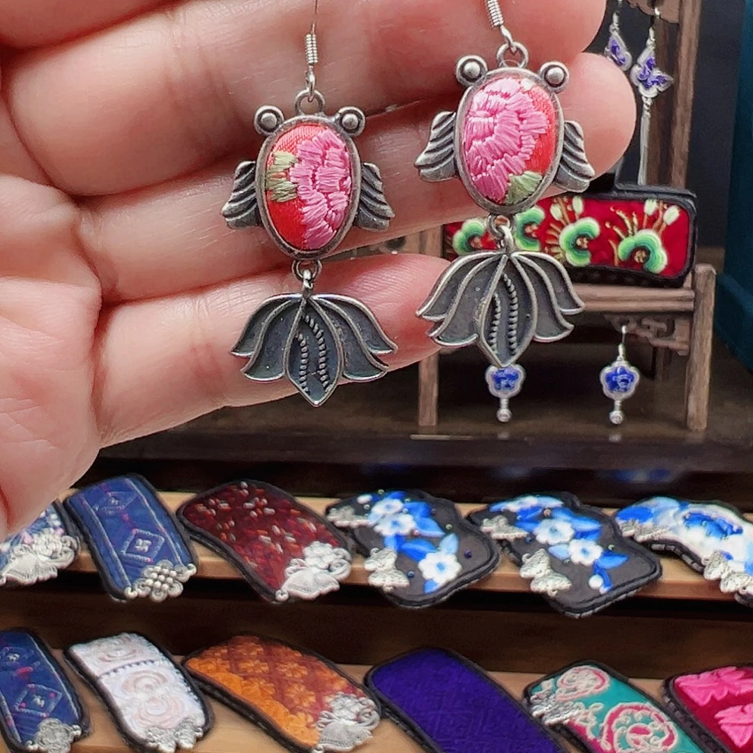 织绣手工刺绣工艺品