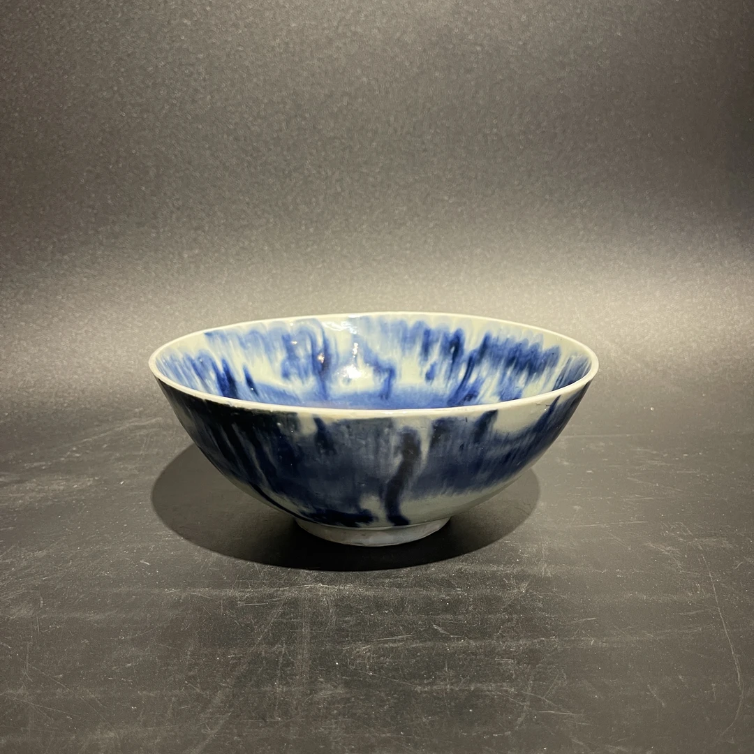 Q-A0901078 清早期 青花过墙龙纹碗（口径约18  高度7.4）