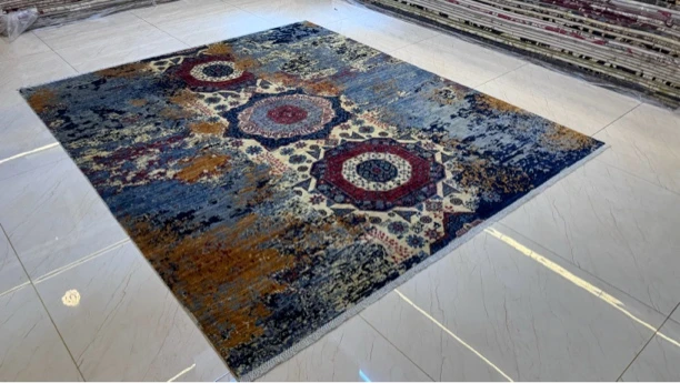 纯手工编织大地毯