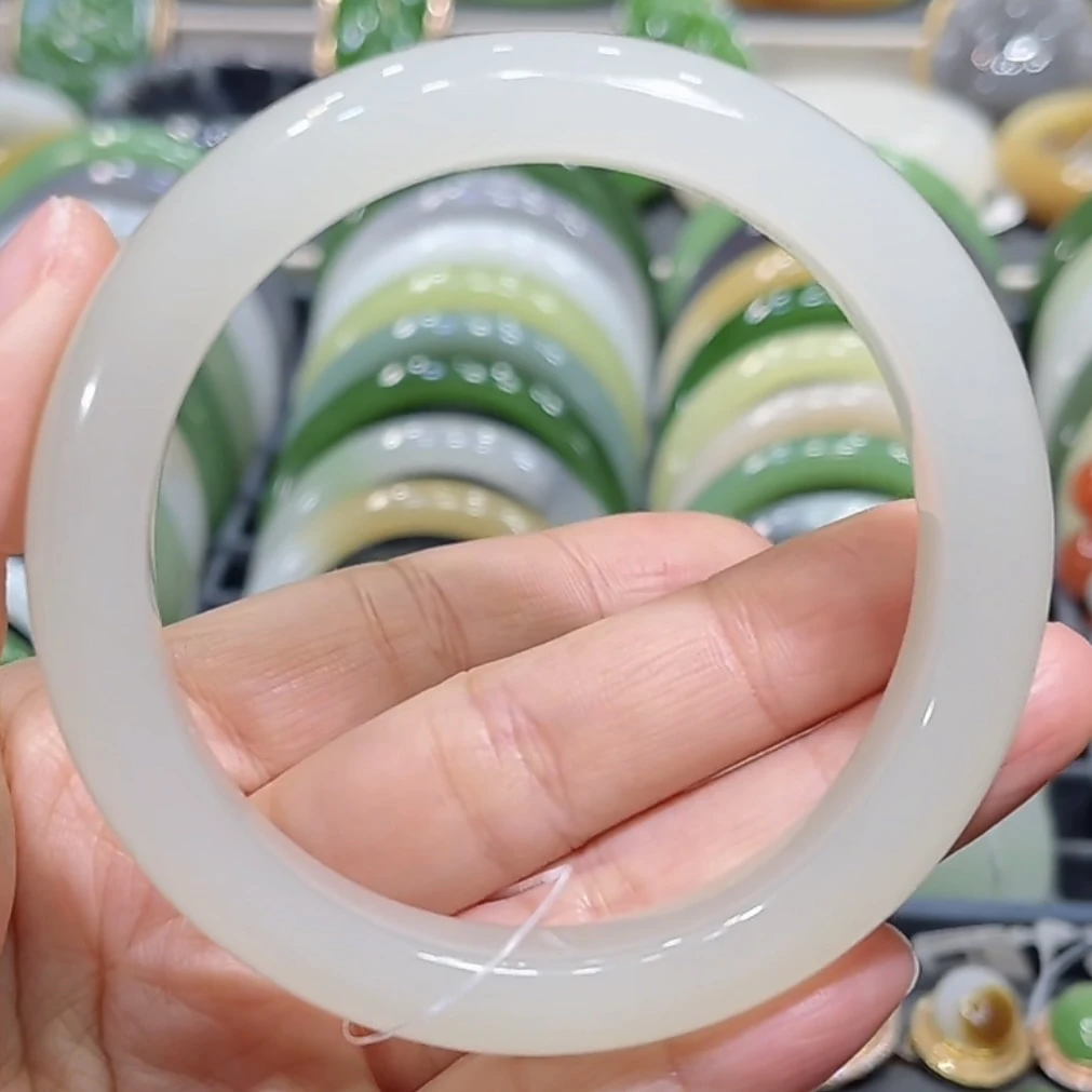 半价福利！和田玉高冰起荧光荔枝冻晴水手镯58-59圈口