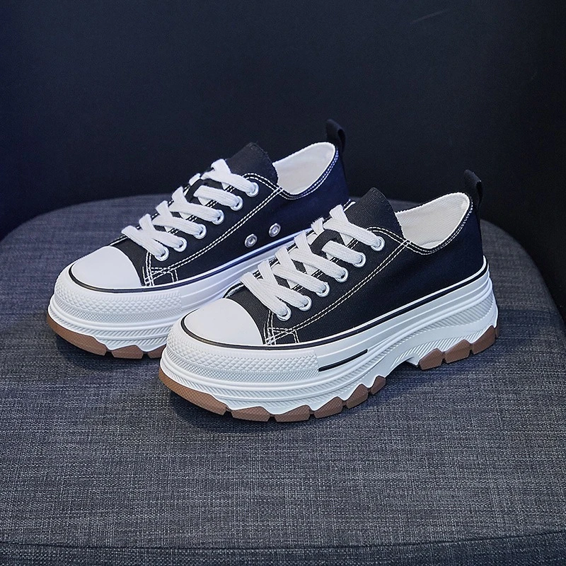 韩版潮流帆布鞋2025夏季新款厚底增高透气学生板鞋网红配裙子潮鞋
