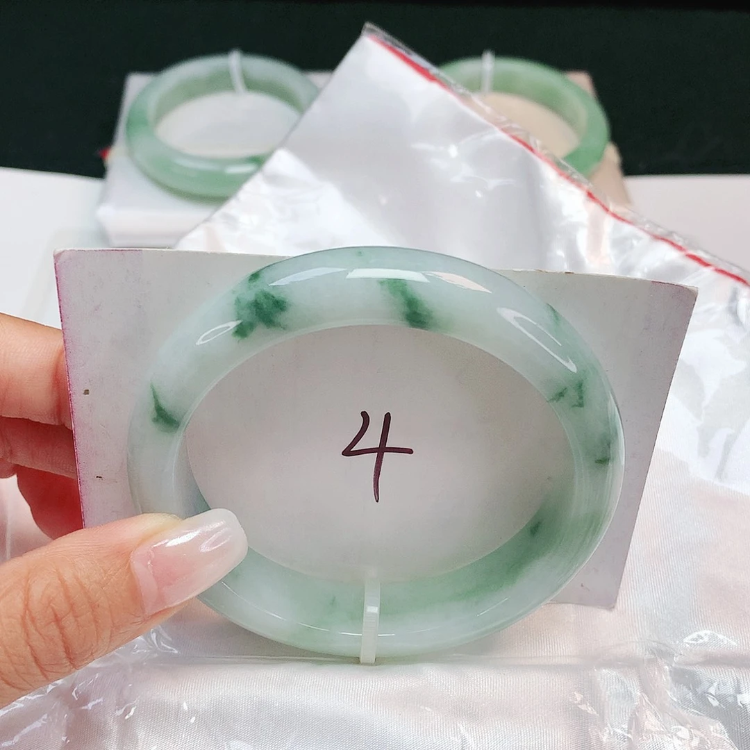 翡翠未镶嵌手镯 正圈59