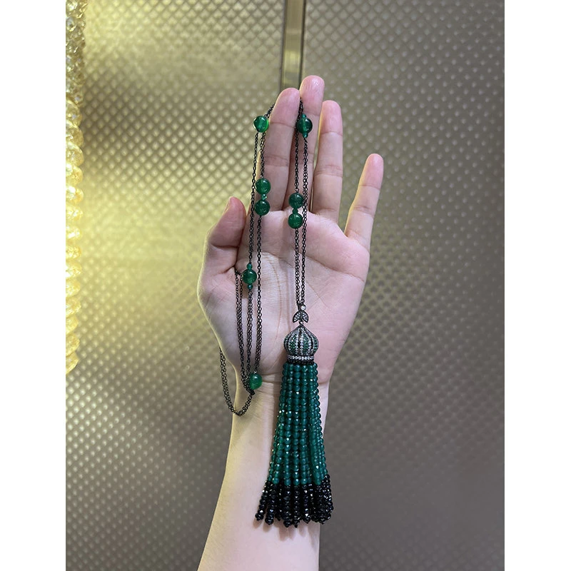 吊坠925银合成锆石 绿色皇冠流苏项链