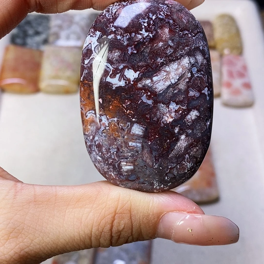 合金颈饰硅化玉甄**儿