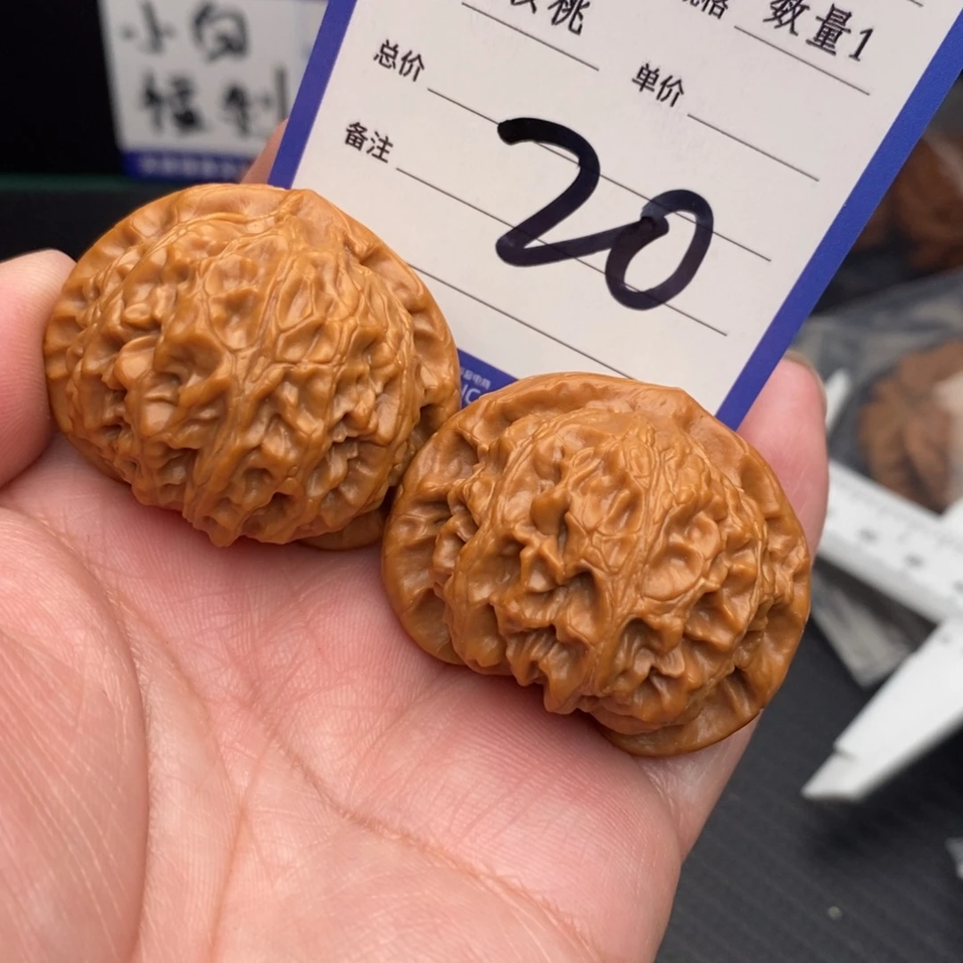 把件桃核宫灯41momo