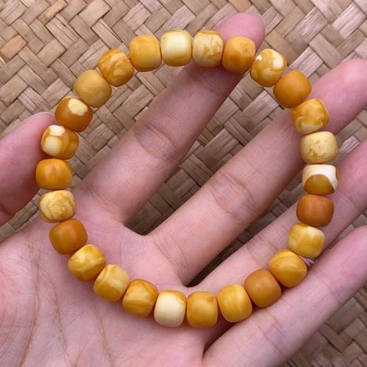 琥珀未镶嵌裸石蜜蜡M