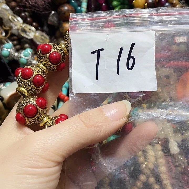 乾***妙琉璃/树脂/塑料类