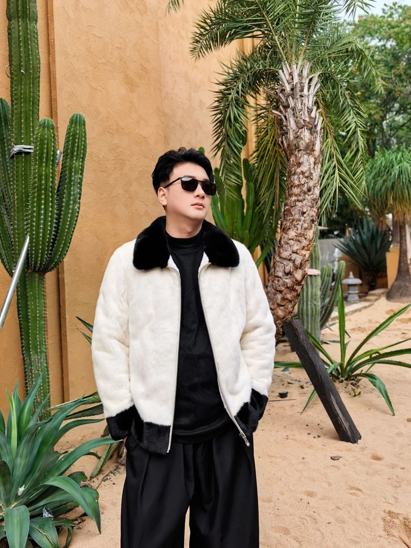 罗漫迪紫金短二 男装水貂熊猫配色 时尚 百搭 休闲 潮流 翻领