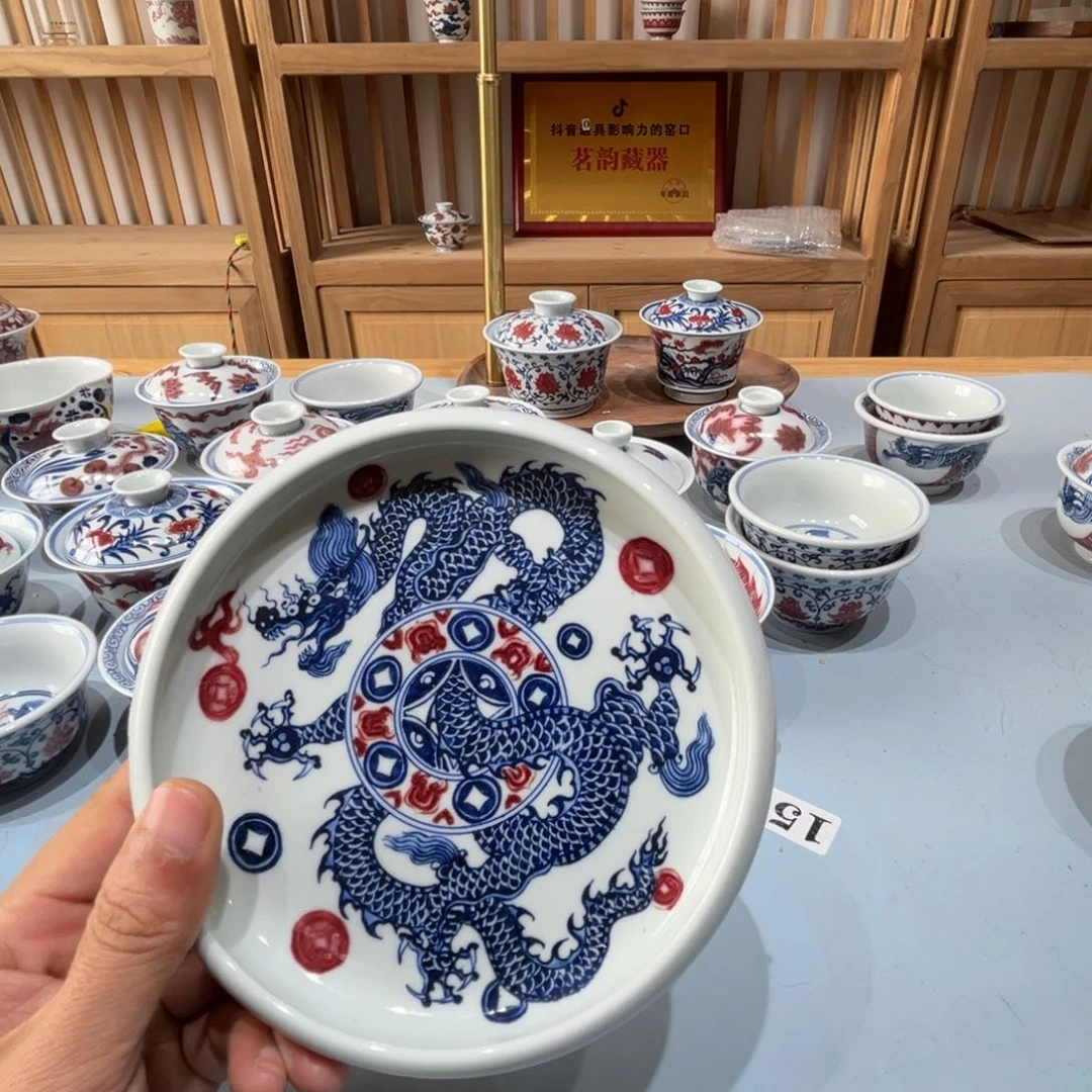 景德镇陶瓷艺术展在上海