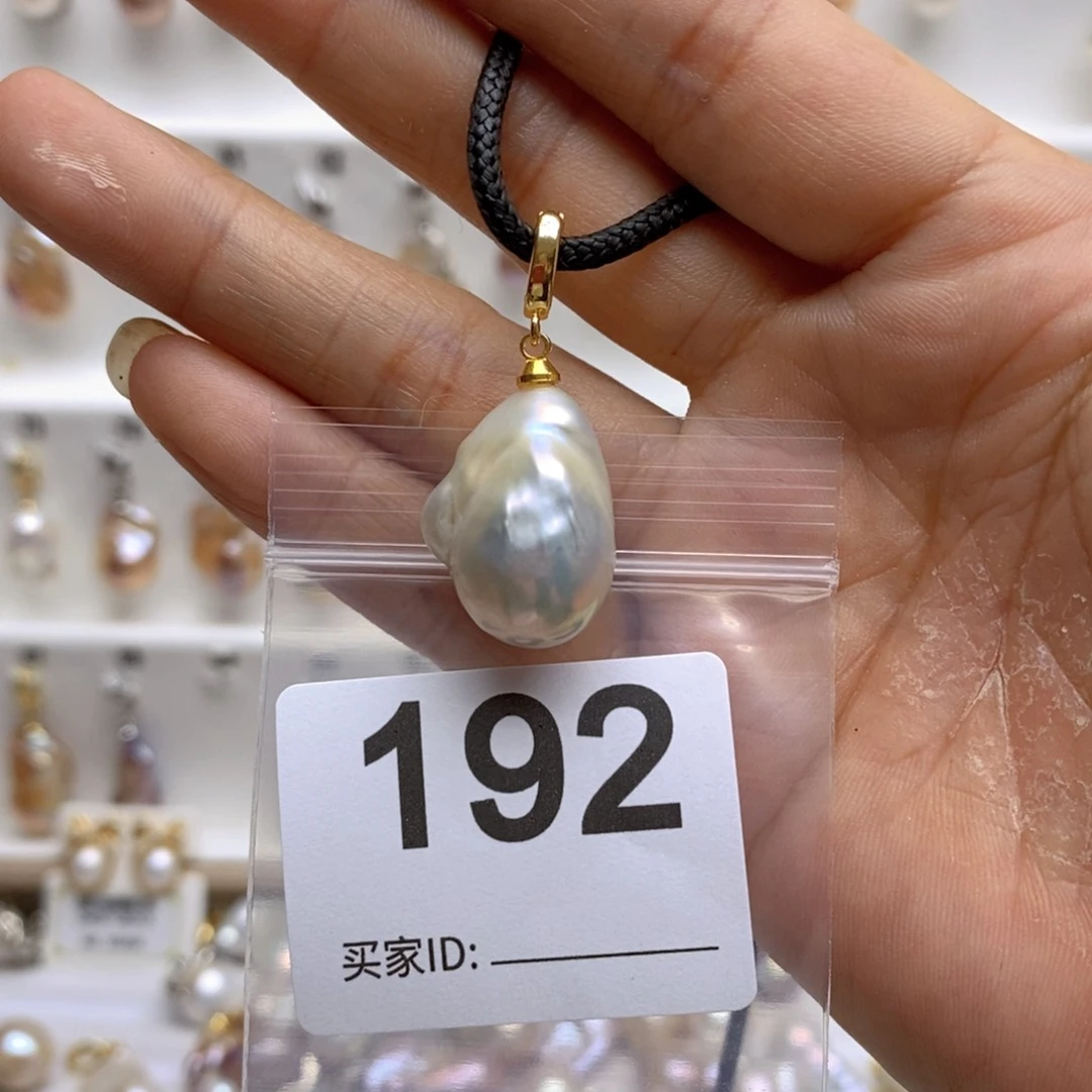 淡水珍珠颈饰银S925镶嵌192