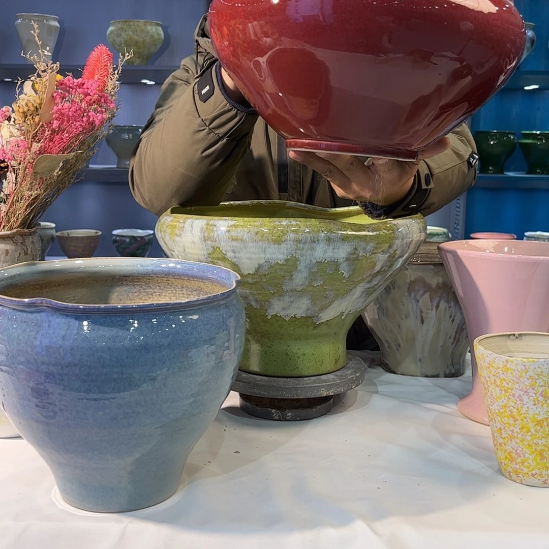 陶摆件高17口径27